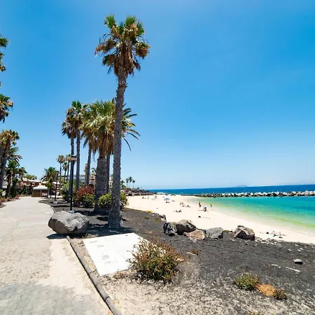 Comfy Holiday In Playa Blanca With Terrace