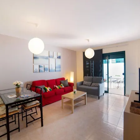 Σπίτι διακοπών Comfy Holiday In Playa Blanca With Terrace Πλάγια Μπλάνκα